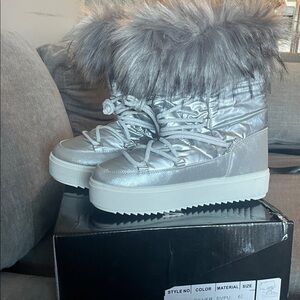 Fashion Nova Silver Winter Boots with Faux Fur